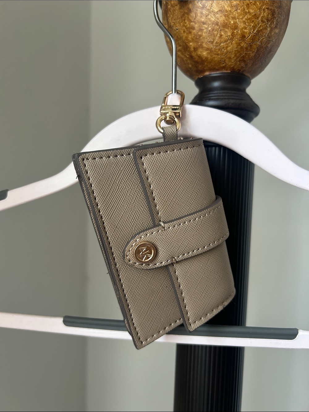 Anne Klein Taupe Card Holder with Gold Hardware NWOT